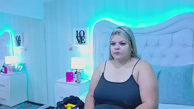 KiimBrooks online show from 10-21-25, 10:49