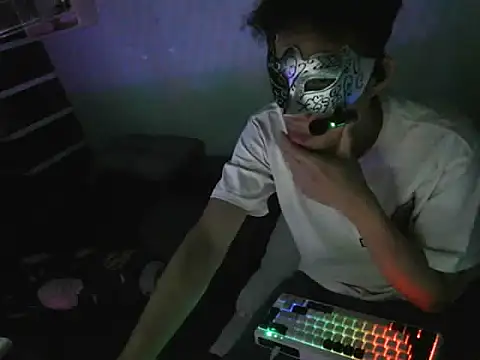 boyhigh1997 online show from 10-28-25, 02:53