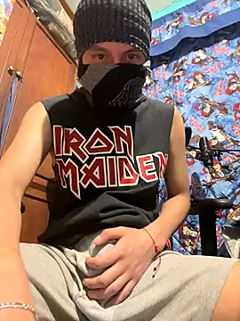 Skinny Longhair online show from 09-28-25, 07:14