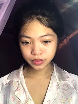 Snapshot of Thy00__ chatting on 10-12-25, 01:37 Thy00 online show from 10-12-25, 01:37