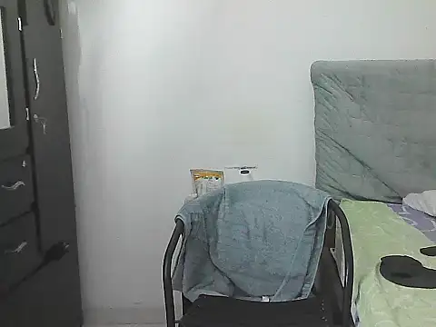 Snapshot of morenocabro10 chatting on 05-03-26, 06:58 morenocabro10 online show from 05-03-26, 06:58