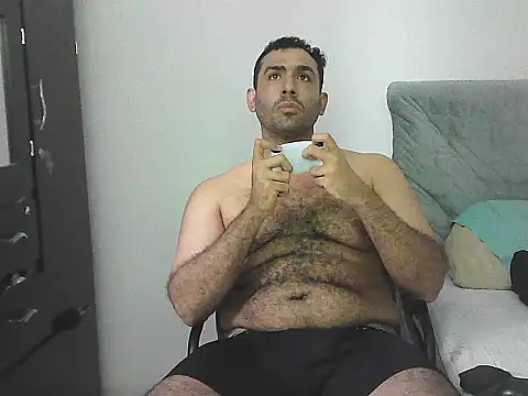 Snapshot of morenocabro10 chatting on 05-30-26, 05:15 morenocabro10 online show from 05-30-26, 05:15