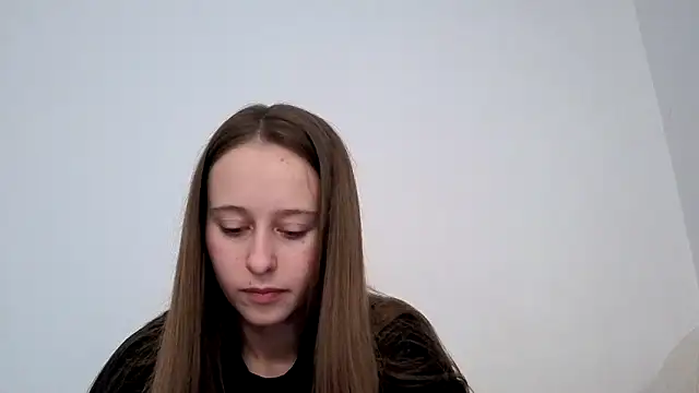 Snapshot of Kisacka chatting on 10-26-25, 12:22 Kisacka online show from 10-26-25, 12:22