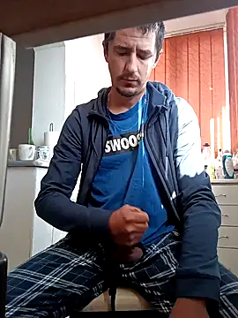 hugecock4u1990 online show from 04-22-26, 06:05