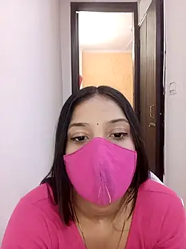 Snapshot of Cute_Rakhi8 chatting on 05-08-26, 05:02 Cute Rakhi8 online show from 05-08-26, 05:02