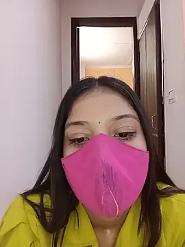 Snapshot of Cute_Rakhi8 chatting on 05-13-26, 04:43 Cute Rakhi8 online show from 05-13-26, 04:43