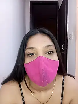 Snapshot of Cute_Rakhi8 chatting on 06-07-26, 05:11 Cute Rakhi8 online show from 06-07-26, 05:11