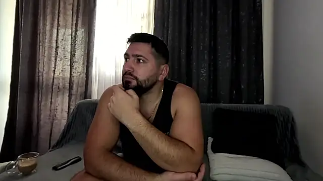 Gold Alpha Boy online show from 10-30-25, 07:43