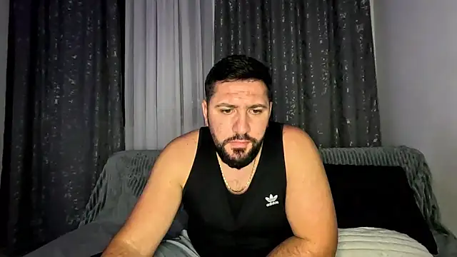 Gold Alpha Boy online show from 10-30-25, 07:47