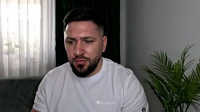 Gold Alpha Boy online show from 04-30-26, 09:15