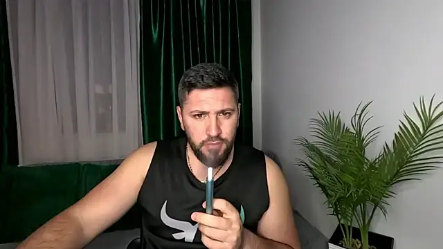 Gold Alpha Boy online show from 05-07-26, 06:24