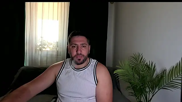 Gold Alpha Boy online show from 06-09-26, 03:18