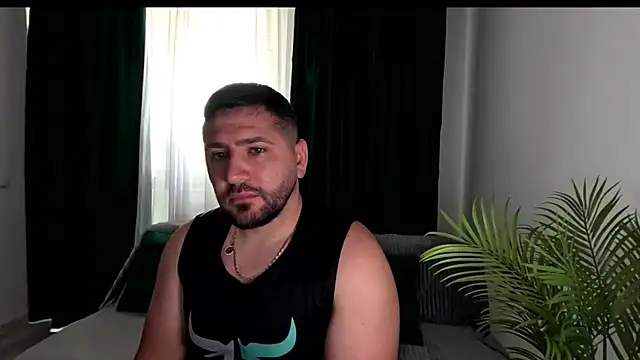 Gold Alpha Boy online show from 06-15-26, 06:26