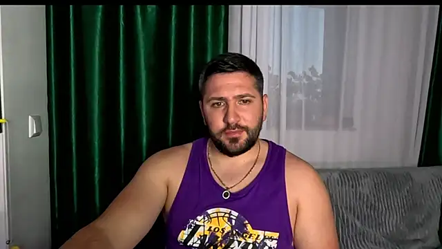 Gold Alpha Boy online show from 06-21-26, 06:32