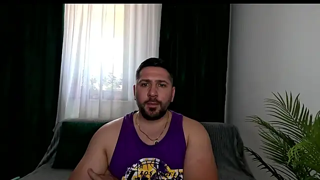 Gold Alpha Boy online show from 06-25-26, 11:59