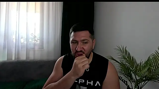 Gold Alpha Boy online show from 06-30-26, 12:06