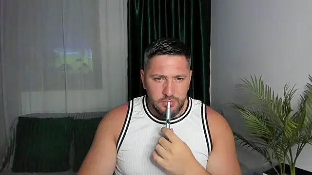 Gold Alpha Boy online show from 07-18-26, 07:39