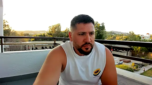 Gold Alpha Boy online show from 07-26-26, 04:47