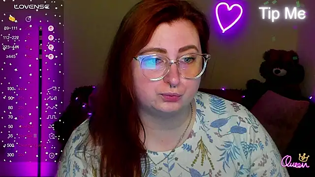 Alicia love00 online show from 04-16-26, 11:22