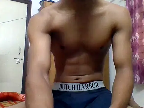 modelguyyy online show from 10-28-25, 04:38