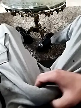 idhem   31 online show from 02-19-26, 01:18