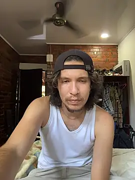 Snapshot of Luxx_14 chatting on 04-04-26, 07:55 Luxx 14 online show from 04-04-26, 07:55