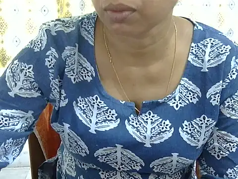 Snapshot of CHAMELI4747 chatting on 05-28-26, 09:06 CHAMELI4747 online show from 05-28-26, 09:06
