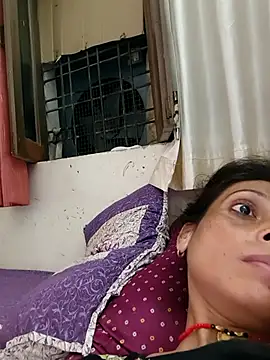 Snapshot of ISHANI-SINGH chatting on 09-09-25, 01:43 ISHANI-SINGH online show from 09-09-25, 01:43