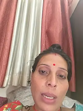 Snapshot of ISHANI-SINGH chatting on 11-25-25, 01:55 ISHANI-SINGH online show from 11-25-25, 01:55