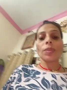 Snapshot of ISHANI-SINGH chatting on 01-05-26, 05:27 ISHANI-SINGH online show from 01-05-26, 05:27