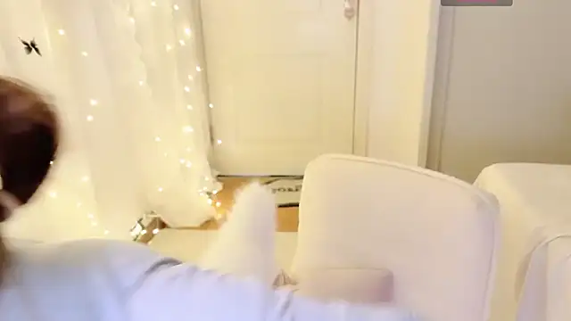 charlotte520 online show from 11-14-25, 01:59