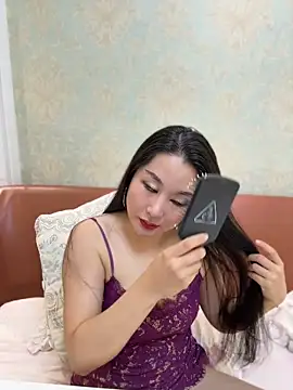Candice888 online show from 05-18-26, 09:48