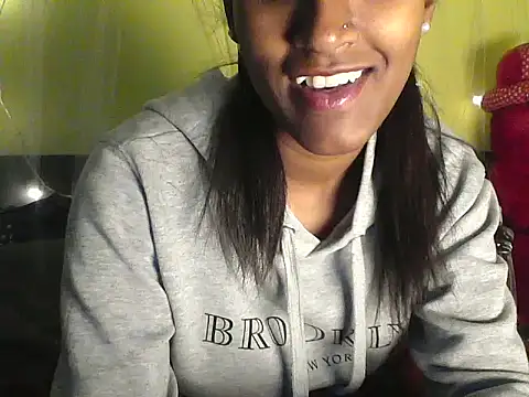 mickle james online show from 11-26-25, 05:58