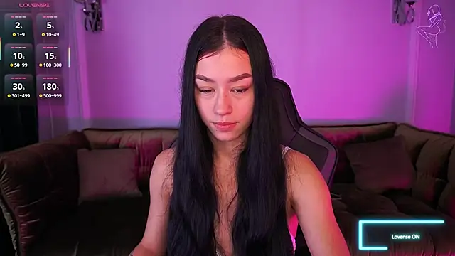 FataleNellie online show from 11-28-25, 09:50