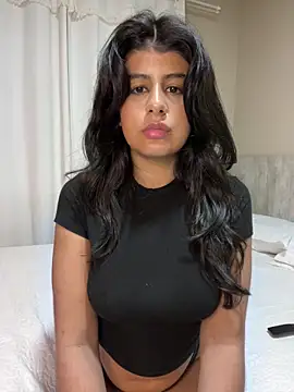 CuteMaddy18 online show from 10-10-25, 02:10