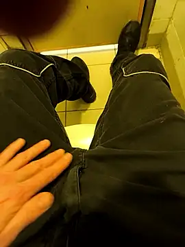 fergi1999 online show from 01-13-26, 05:07