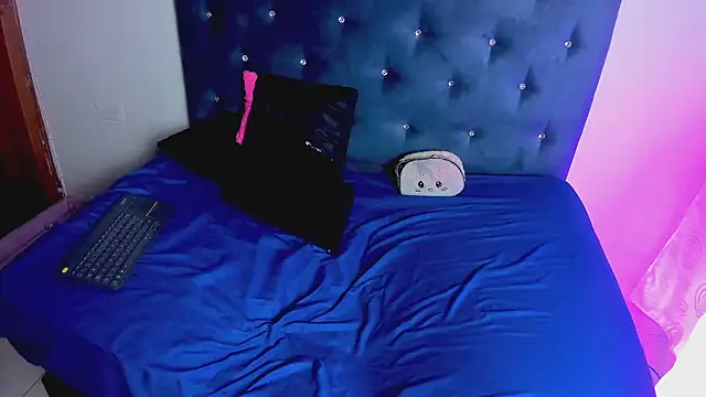 keith cute online show from 04-01-26, 07:33