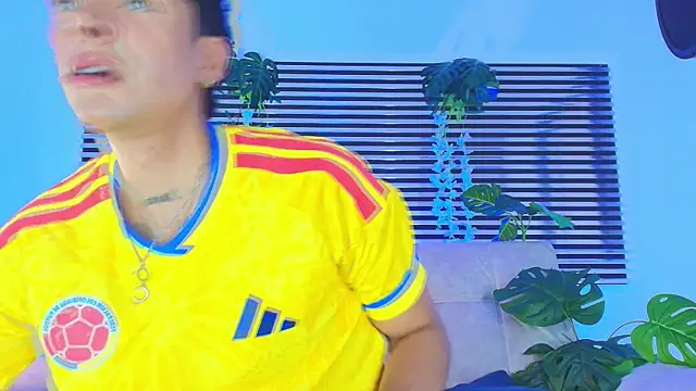 CamiiGuzmanX online show from 07-07-26, 07:18