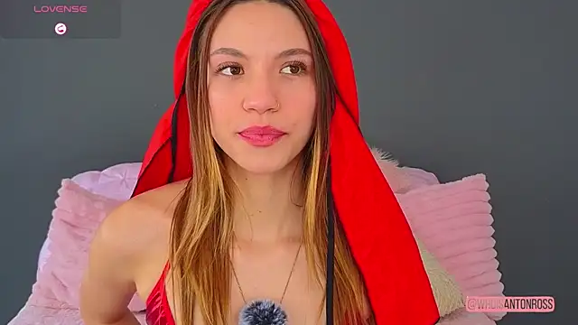 AntonellaaRossii online show from 06-04-26, 04:13