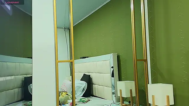 gisell gomez online show from 09-14-25, 12:15