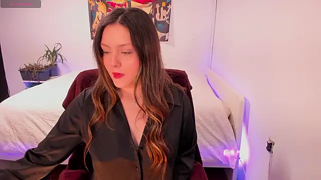 Charlotte-Jones813 online show from 03-04-26, 02:56