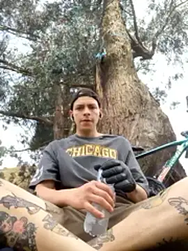 Thomasjons  online show from 11-29-25, 04:32