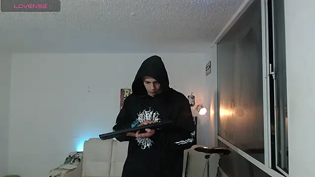 Thomasjons  online show from 04-18-26, 04:27