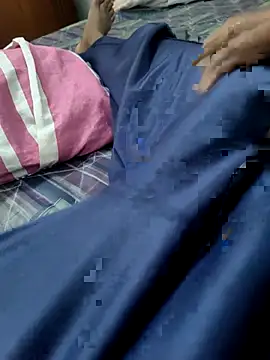 Snapshot of Bullboy8in chatting on 09-14-25, 12:26 Bullboy8in online show from 09-14-25, 12:26