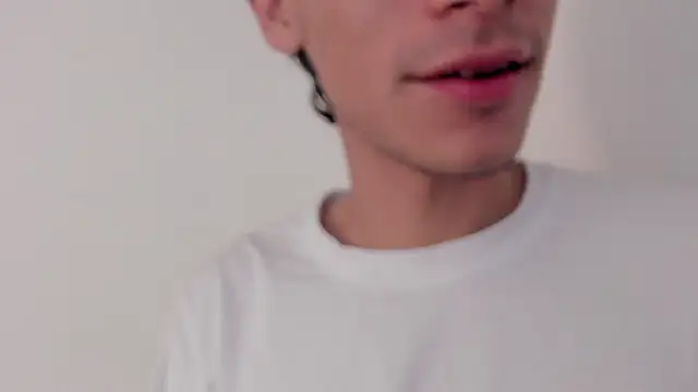 axel davis  online show from 02-06-26, 03:59