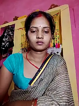 Snapshot of Hot_bbbb chatting on 05-02-26, 08:19 Hot bbbb online show from 05-02-26, 08:19
