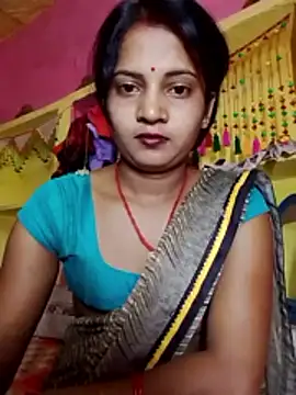 Snapshot of Hot_bbbb chatting on 05-12-26, 04:37 Hot bbbb online show from 05-12-26, 04:37