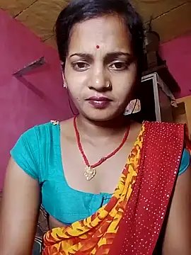 Snapshot of Hot_bbbb chatting on 05-14-26, 07:31 Hot bbbb online show from 05-14-26, 07:31