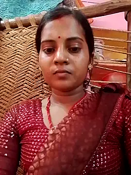 Snapshot of Hot_bbbb chatting on 06-08-26, 12:27 Hot bbbb online show from 06-08-26, 12:27