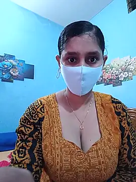 Cute Faria online show from 05-17-26, 12:52
